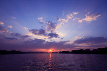 乒乓球发球技巧